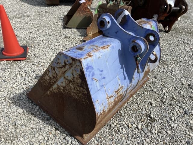 OTHER CONSTRUCTION BUCKET — Auction (lot 8462-56003)