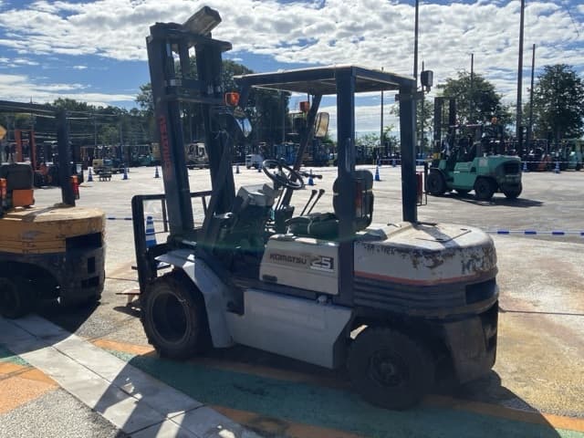 Forklift — Auction (lot 8462-5801)