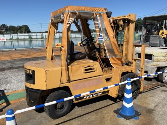 Forklift — Auction (lot 8462-5806)