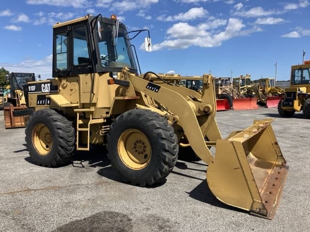 WHEEL LOADER — Auction (lot 8462-59)