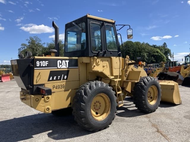 WHEEL LOADER — Auction (lot 8462-59)