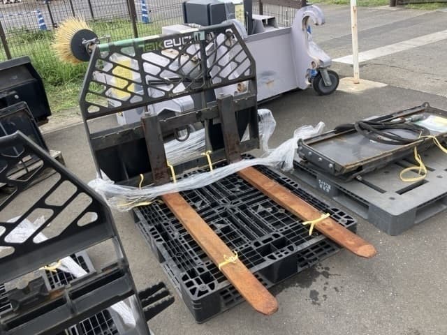 KENKI ATTACHMENT ETC — Auction (lot 8462-6038)