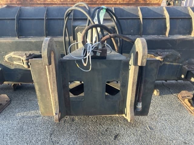 SNOW BLADE — Auction (lot 8462-6042)