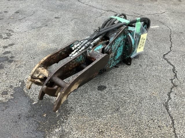 ROTATING HYDRAULIC FORK — Auction (lot 8462-6044)