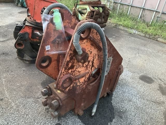 BREAKER — Auction (lot 8462-6047)