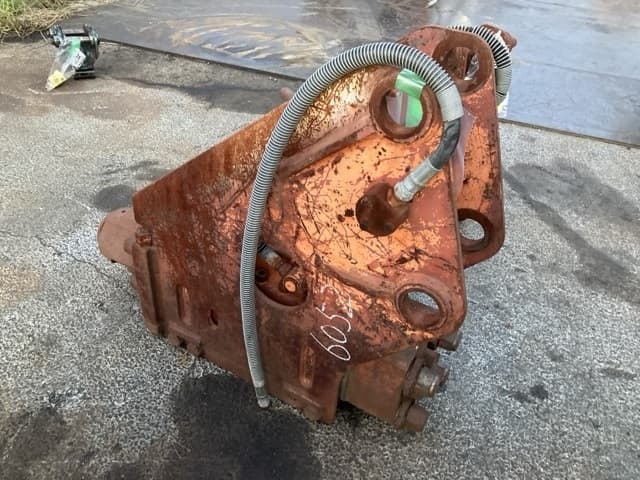 BREAKER — Auction (lot 8462-6047)