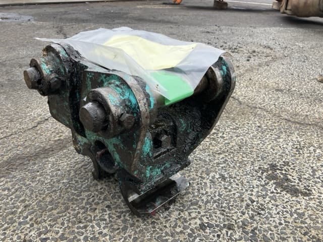 QUICK COUPLER — Auction (lot 8462-6049)