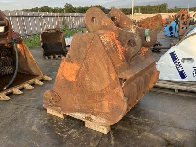 CONSTRUCTION BUCKET — Auction (lot 8462-6052)