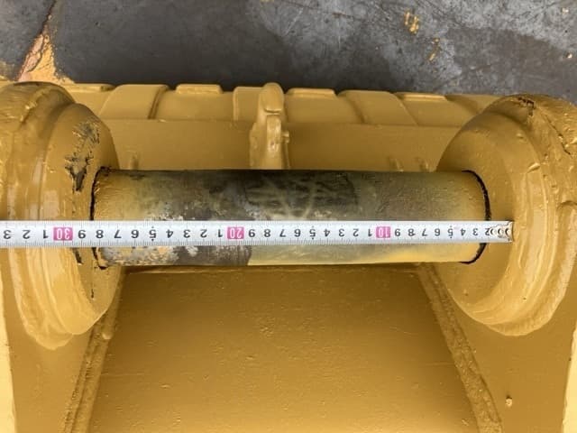 CONSTRUCTION BUCKET — Auction (lot 8462-6055)