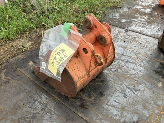 CONSTRUCTION BUCKET — Auction (lot 8462-6057)