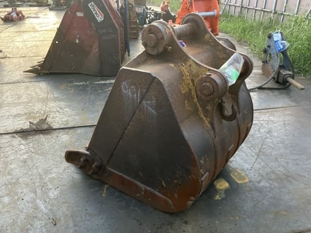 CONSTRUCTION BUCKET — Auction (lot 8462-6073)