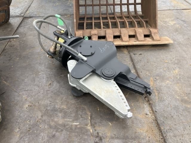 CUTTER — Auction (lot 8462-6079)
