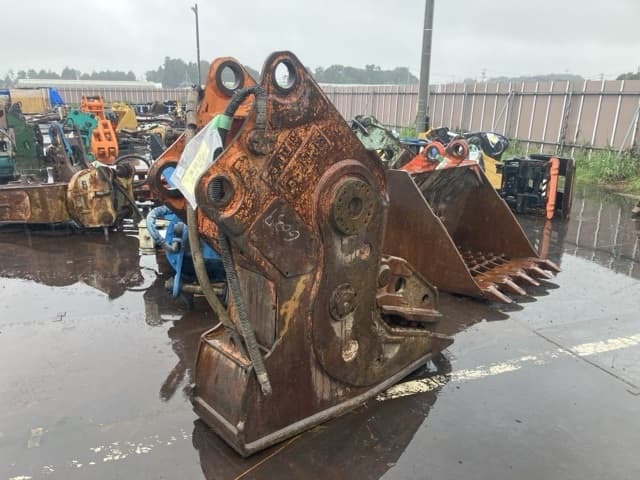 CONCRETE PULVERIZER — Auction (lot 8462-6083)