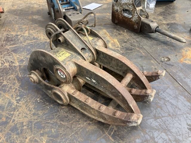 FORK — Auction (lot 8462-6085)