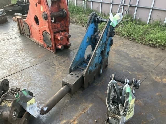 BREAKER — Auction (lot 8462-6086)