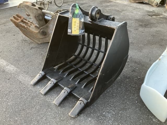SKELETON BUCKET — Auction (lot 8462-6094)