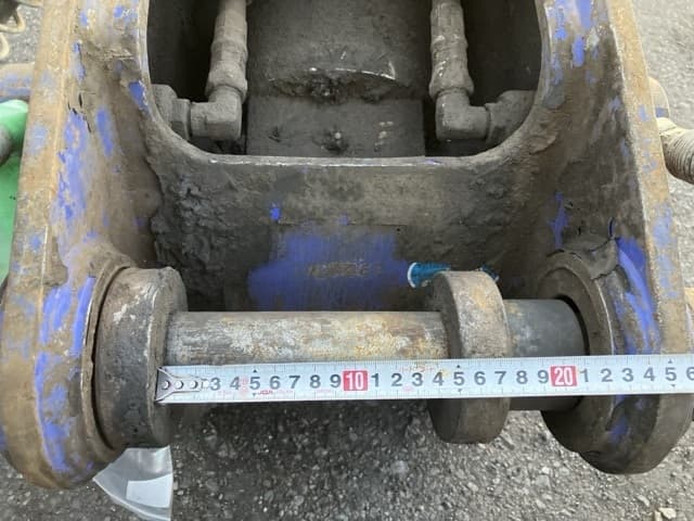 CONCRETE PULVERIZER — Auction (lot 8462-6098)