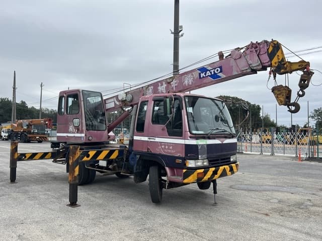 Truck Crane — Auction (lot 8462-61)
