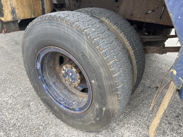 Truck Crane — Auction (lot 8462-61)