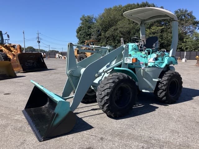 MINI WHEEL LOADER — Auction (lot 8462-62)