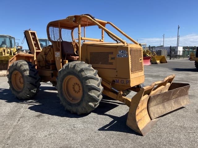 Logging tractor — Auction (lot 8462-65)