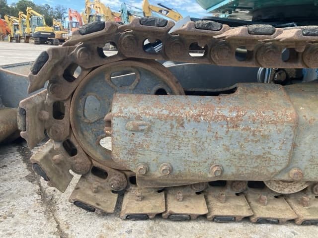 MINI EXCAVATOR — Auction (lot 8462-70)