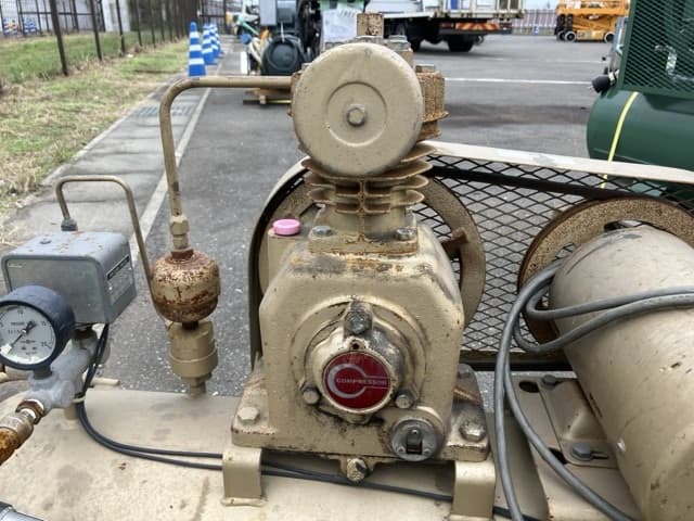 COMPRESSOR — Auction (lot 8462-7004)