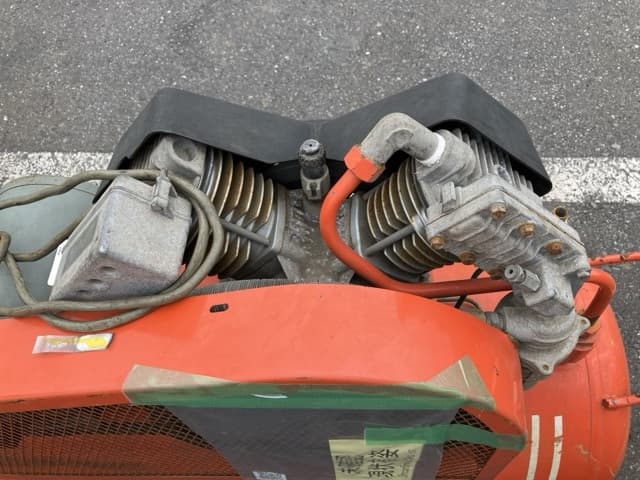 COMPRESSOR — Auction (lot 8462-7021)