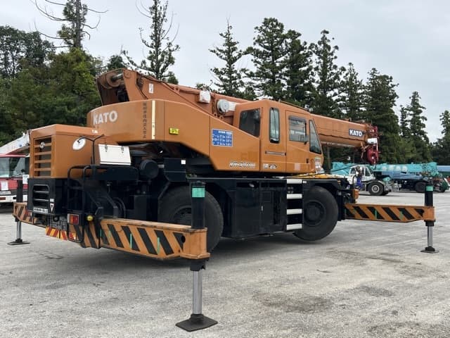 Rough Terrain Crane — Auction (lot 8462-73)