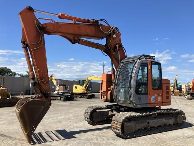 EXCAVATOR — Auction (lot 8462-76)