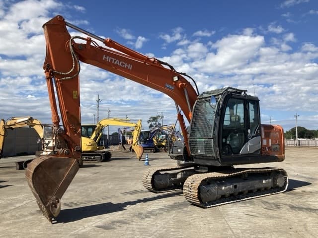 EXCAVATOR — Auction (lot 8462-82)