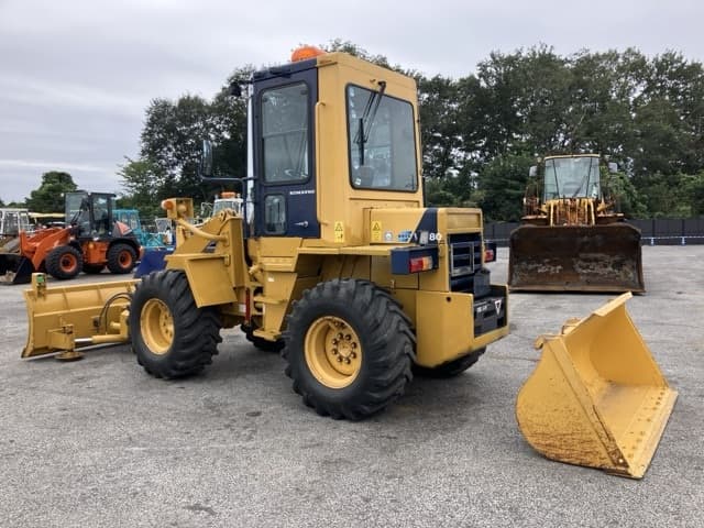 WHEEL LOADER — Auction (lot 8462-84)