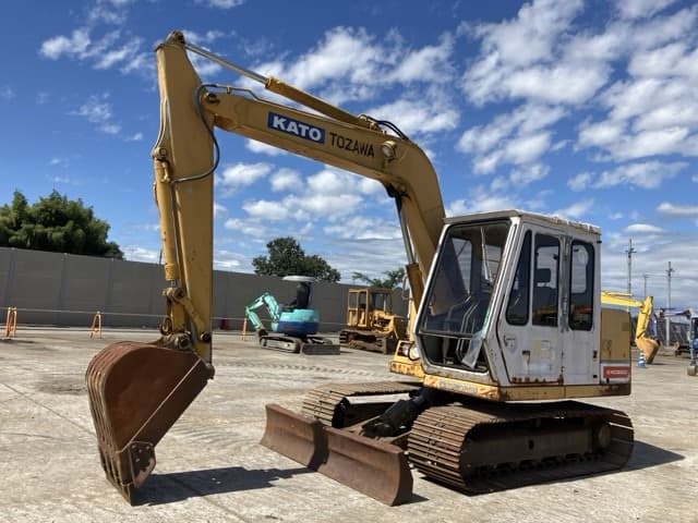 MINI EXCAVATOR — Auction (lot 8462-89)