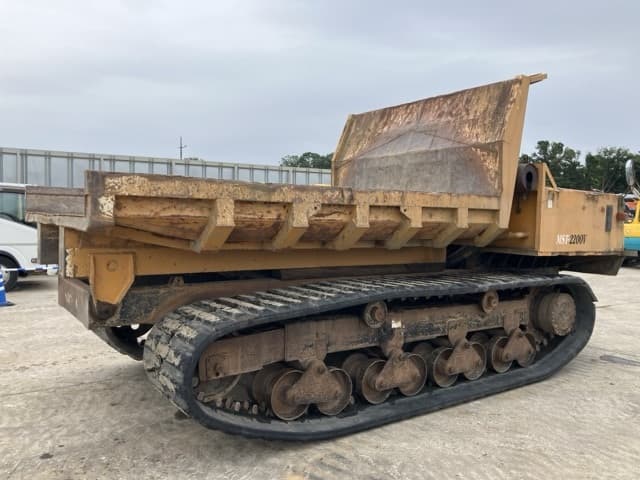 CRAWLER DUMP — Auction (lot 8462-92)
