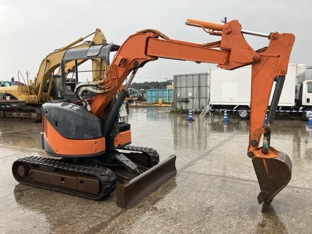 MINI EXCAVATOR — Auction (lot 8462-94)