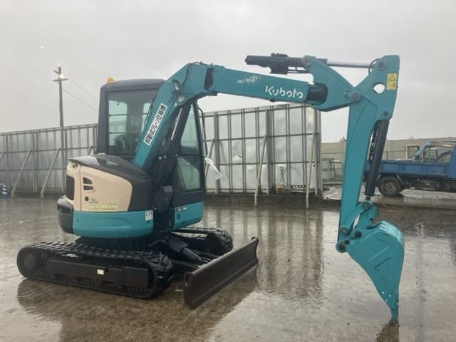 MINI EXCAVATOR — Auction (lot 8462-97)