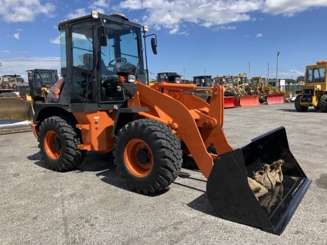 WHEEL LOADER — Auction (lot 8462-99)