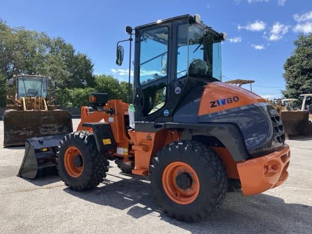 WHEEL LOADER — Auction (lot 8462-99)