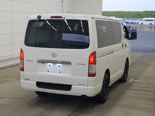 HIACE — Auction (lot vt-2-1802-2108)