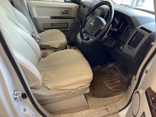DELICA D:5 — Auction (lot vt-2-1802-2117)