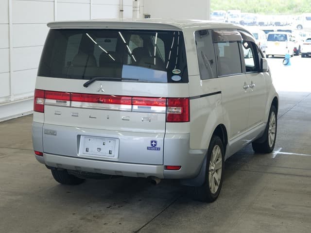 DELICA D:5 — Auction (lot vt-2-1802-2117)