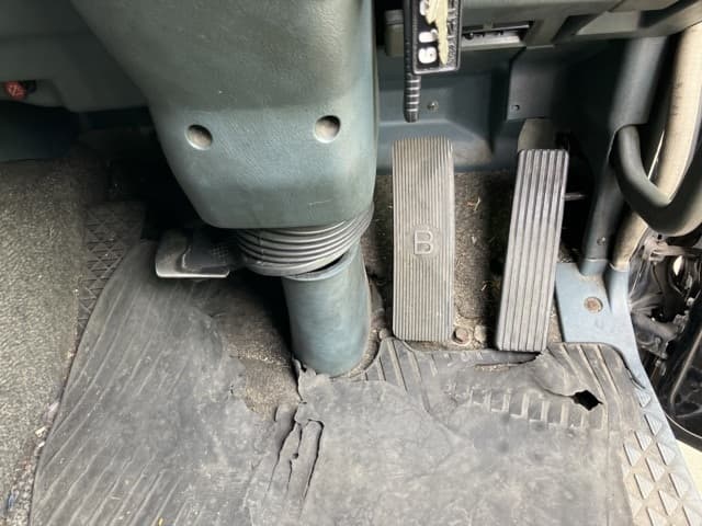 QUON — Auction (lot vt-8-6558-4028)