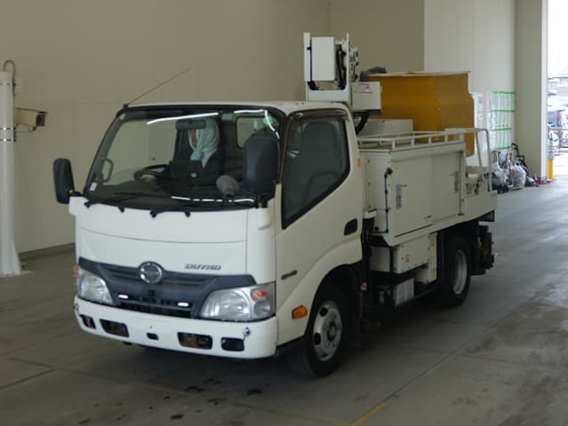 DUTRO — Auction (lot vt-8-6564-10018)