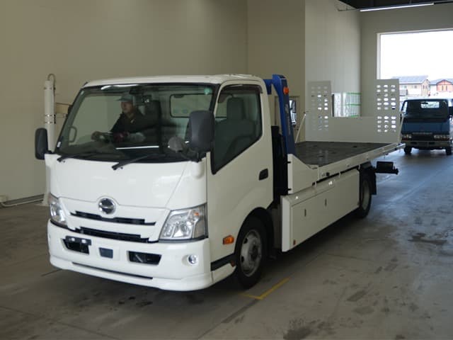 DUTRO — Auction (lot vt-8-6564-1062)