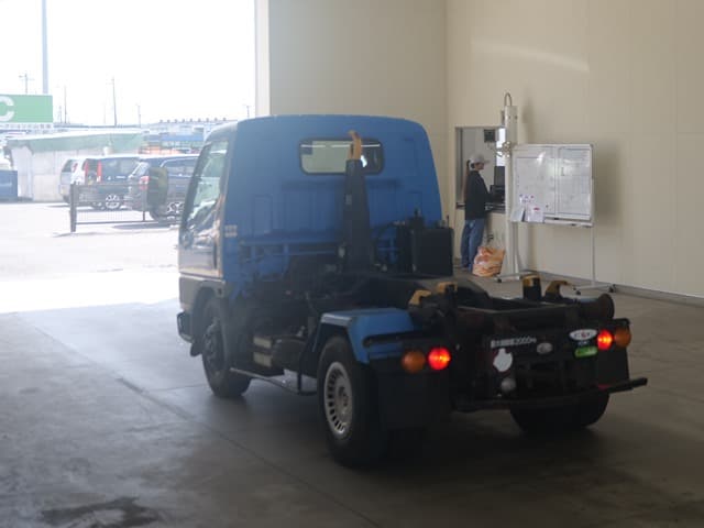 DUTRO — Auction (lot vt-8-6564-1135)
