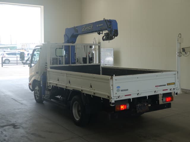 DUTRO — Auction (lot vt-8-6565-10008)