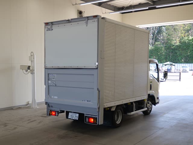 ELF — Auction (lot vt-8-6565-10027)