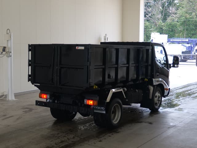 DUTRO — Auction (lot vt-8-6565-10041)