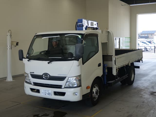 DUTRO — Auction (lot vt-8-6565-1111)