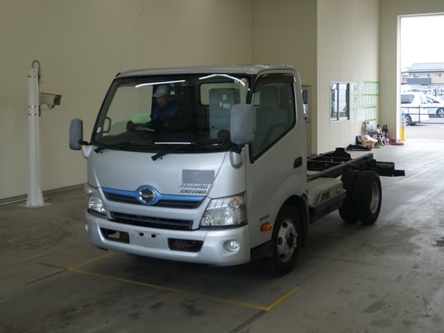 DUTRO — Auction (lot vt-8-6565-1211)